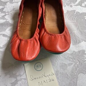 Tieks tangerine Orange Leather Ballet Flats. Size 9
